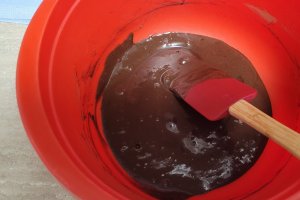 Desert melci cu nuca din aluat de cozonac