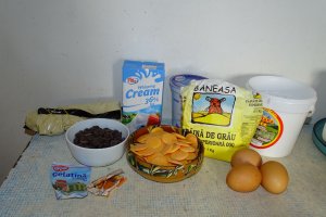 Desert prajitura cu ciocolata si aroma de portocale