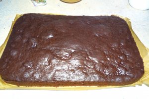 Desert prajitura cu ciocolata si aroma de portocale