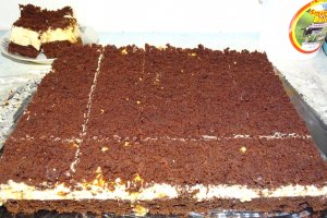 Desert prajitura cu ciocolata si aroma de portocale