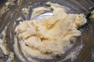 Desert prajitura cu branza si crumble
