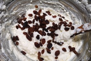 Desert prajitura cu branza si crumble