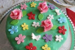 Desert tort Pajistea cu flori - 5 ani de bucataras