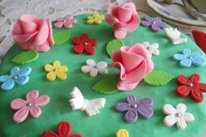 Desert tort Pajistea cu flori - 5 ani de bucataras