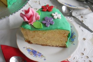 Desert tort Pajistea cu flori - 5 ani de bucataras