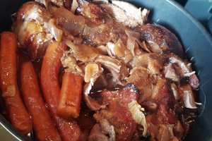 Spata de miel confiata in cidru