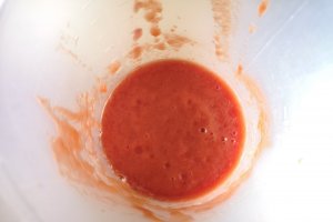 Ciorba de miel cu sos de rosii