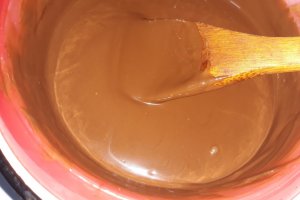 Desert amandine