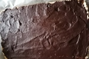 Desert prajitura cu blat din cocos si crema de vanilie