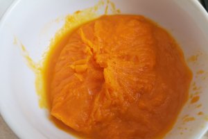 Desert prajitura cu dovleac, ciocolata si faina de cocos