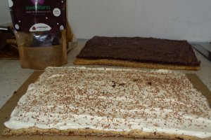Desert prajitura Sfintilor Constantin si Elena