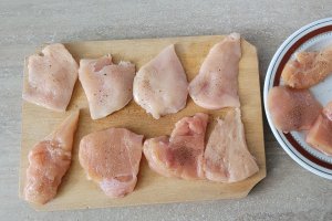 Piept de pui cu spanac in sos de smantana