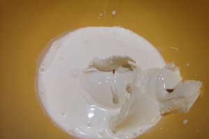Desert tort cu ciocolata si visine