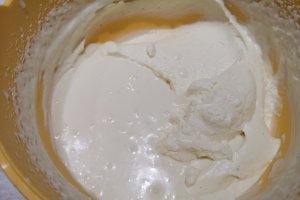 Desert tort cu ciocolata si visine