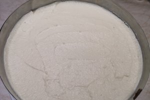 Desert tort cu ciocolata si visine