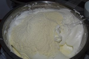 Desert prajitura cu mousse de afine de cultura