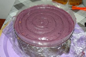 Reteta de tort Irina cu crema de afine de padure