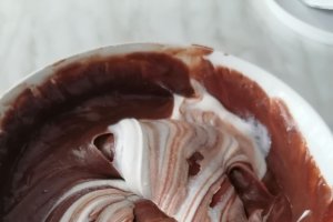 Reteta de tort cu crema de branza si visine