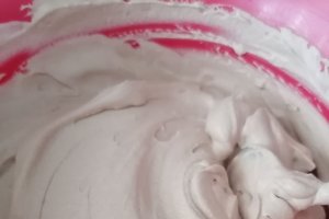 Reteta de tort cu crema de branza si visine
