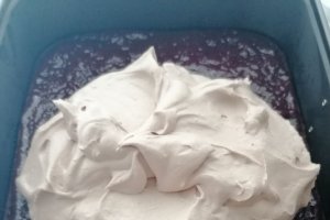 Reteta de tort cu crema de branza si visine