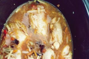 Reteta de pulpe de pui cu legume chinezesti si bulgur