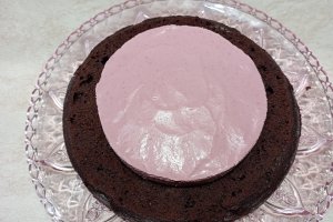Reteta de tort cu zmeura si ciocolata