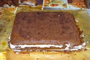 Reteta de prajitura cu fondant si un mot de frisca
