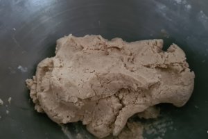 Reteta de cornulete cu alune