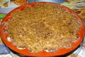 Reteta de prajitura cu blat de bezea si mousse de ciocolata alba si cafea espresso