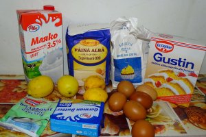 Reteta de tort cu crema de lamaie si foi coapte