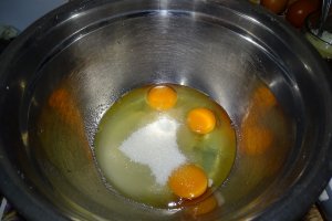Reteta de tort cu crema de lamaie si foi coapte