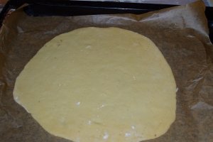 Reteta de tort cu crema de lamaie si foi coapte