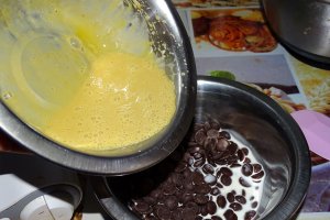 Reteta de mousse au chocolat cu Irish cream liqueur