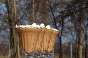 Reteta de mousse au chocolat cu Irish cream liqueur