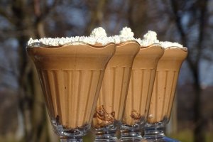 Reteta de mousse au chocolat cu Irish cream liqueur