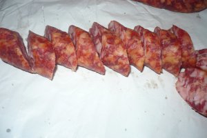 Carnaciori in aluat de casa