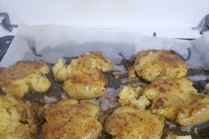 Reteta de aripioare de pui picante, cu cartofi la cuptor