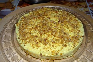Reteta de tort cu crema de vanilie cu unt si krant