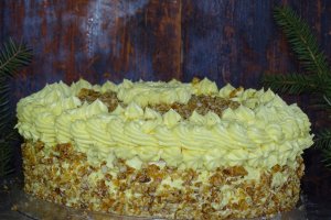 Reteta de tort cu crema de vanilie cu unt si krant