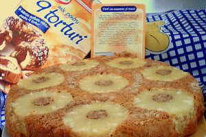 Tort cu nuca si ananas