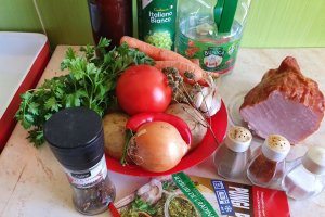 Reteta de sunculita taraneasca cu legume, in punga, la cuptor