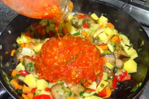 Reteta de coaste cu legume la wok
