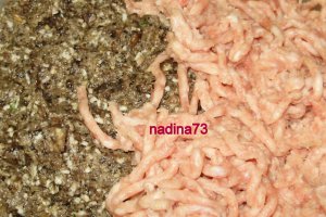 Chiftelute de pui cu ciuperci si cascaval
