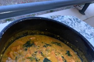 Reteta de curry de linte rosie cu cartofi dulce