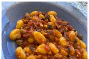 Reteta de gnocchi cu rosii si vinete