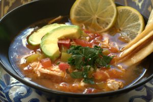 Reteta de supa mexicana de lime - Sopa di lima (nr.5 din Top Best Soups in the World)