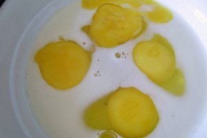 Omleta cu rosii si mozzarella