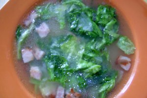 Supa de salata cu bacon