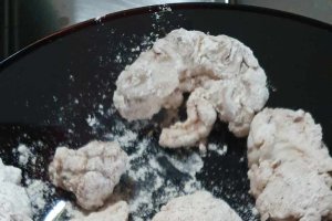 Reteta de creier de porc pane