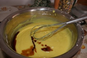 Reteta de tarta cu crema de vanilie krant si smochine